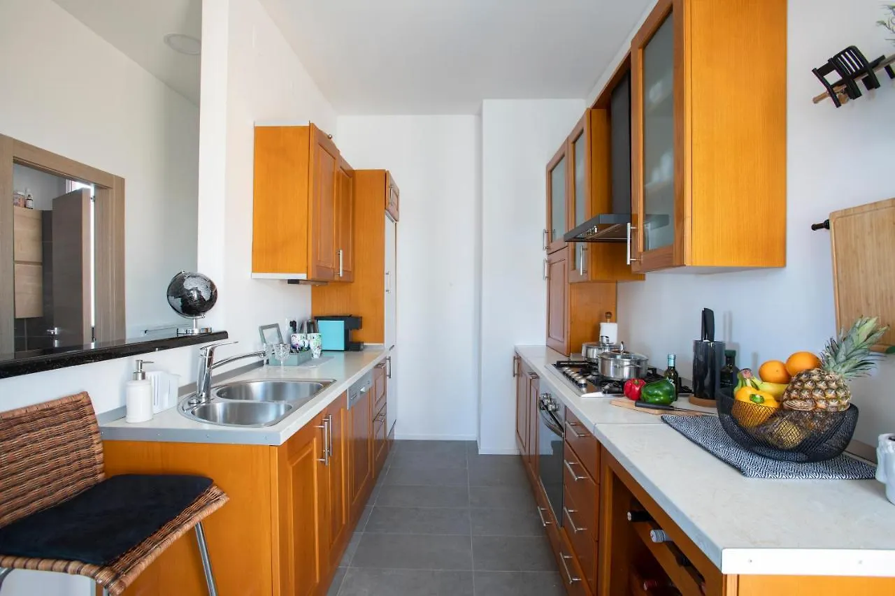 Polai Panorama Apartments With Free Parking