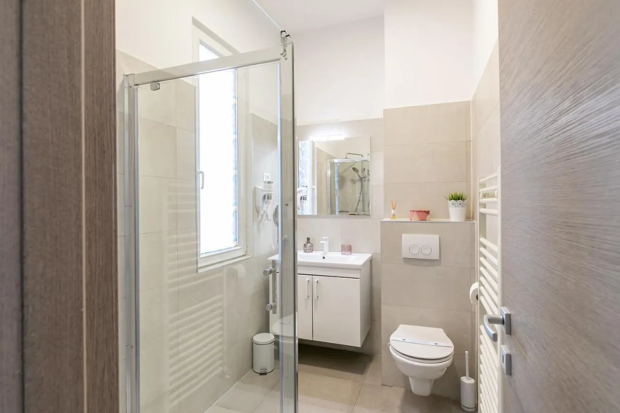 Polai Panorama Apartments With Free Parking  Pula